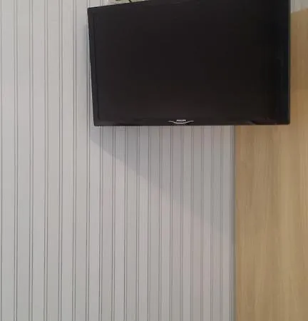 クローネ リューデスハイム 2*