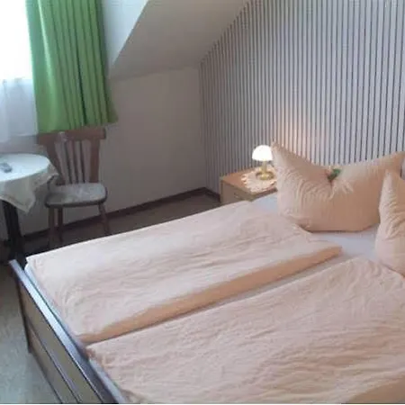 クローネ リューデスハイム ホテル リューデスハイム・アム・ライン